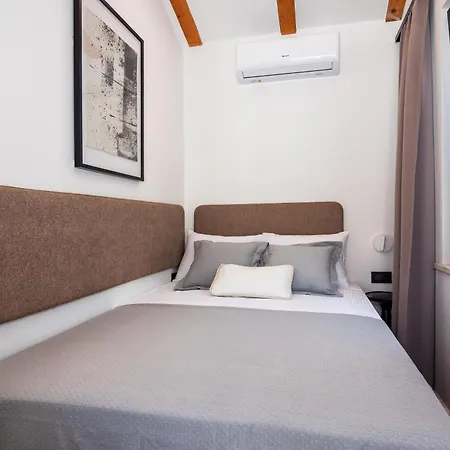 House De Finis Villa