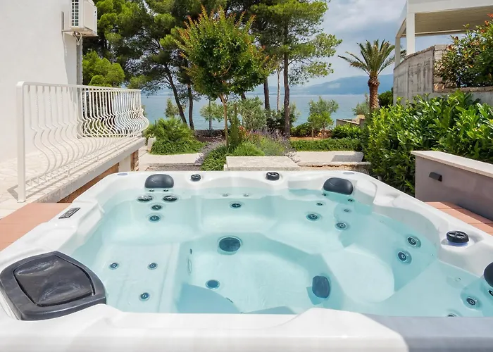Vila House De Finis