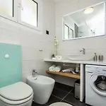 House De Finis Villa *