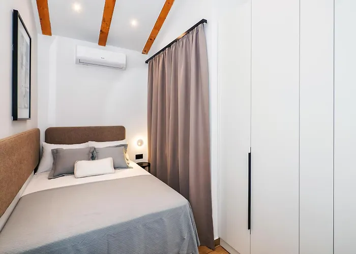 Villa House De Finis